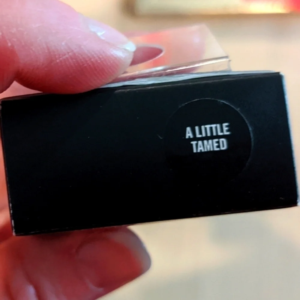 MAC Powder Kiss Soft Matte Eyeshadow Bright Petal Pink